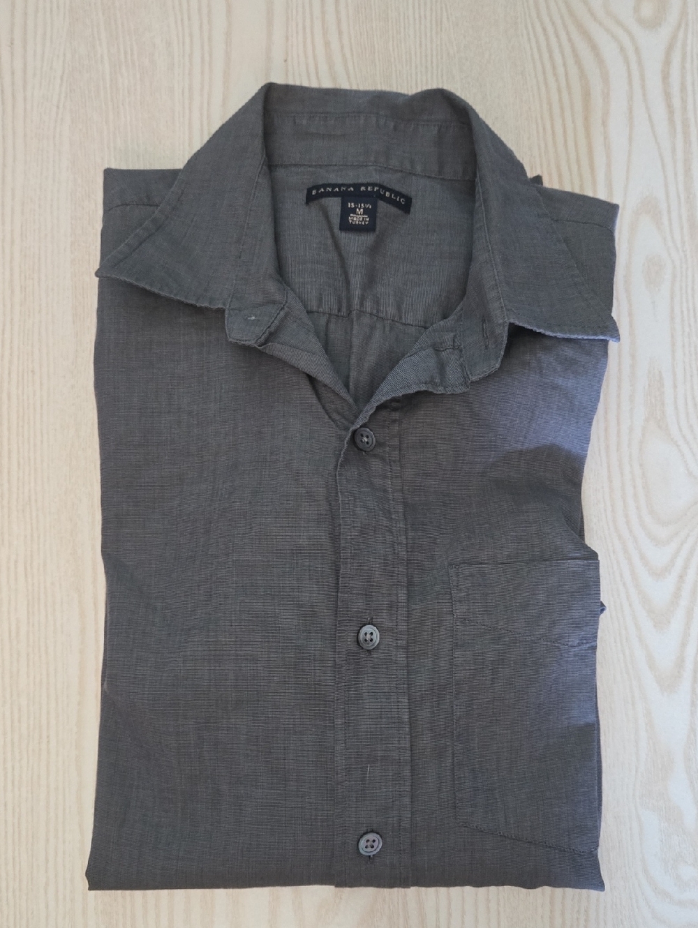 Banana Republic Men's Charcoal Gray Button-Down Shirt